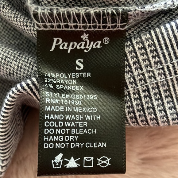 PAPAYA CHECKED MINI SKIRT JUNIORS SIZE S - Picture 5 of 5